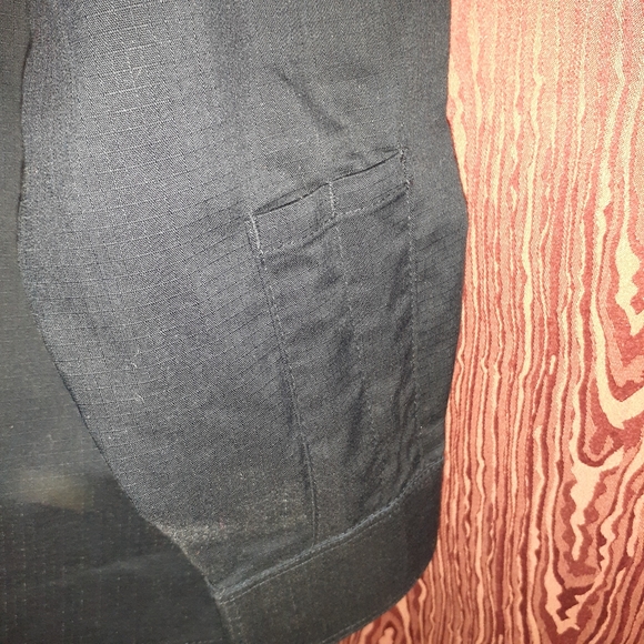 FIRST CLASS BDU BLACK BUTTON DOWN CASUAL MEN'S SHIRT SIZE M 15-15 1/2 NWT - Picture 4 of 7